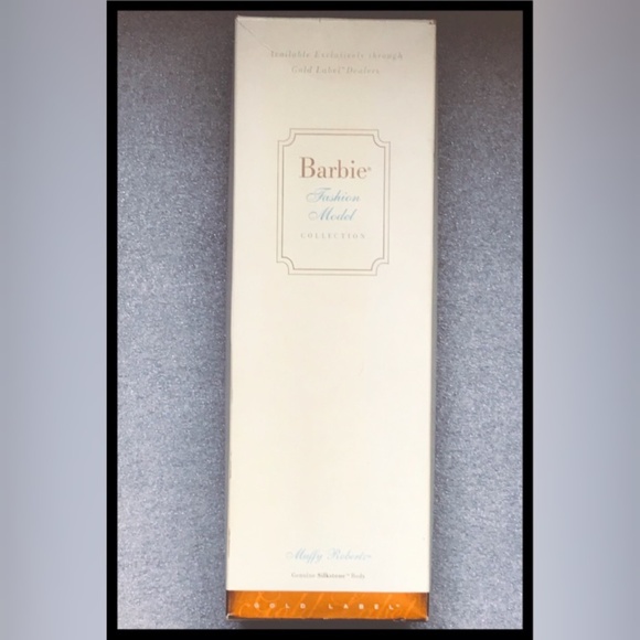 New Muffy Roberts Silkstone Gold Label Collector's Barbie with Box and Tissue - Picture 14 of 15